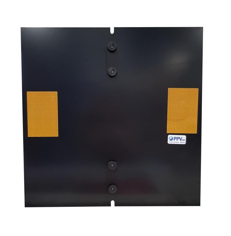 X1 Markeringspil i plast röd FDG 600x600mm Chevron - X1-RÖD-600X600-P