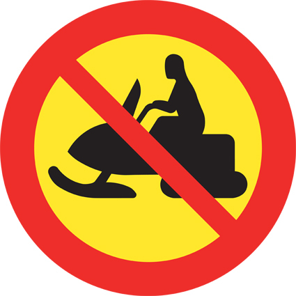 C13 Förbud mot trafik med terrängmotorfordon och terrängsläp - C13